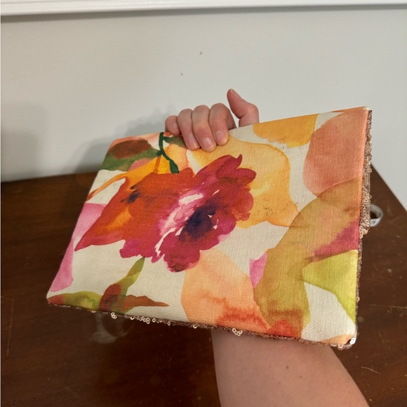 Floral and Sequin Clutch - Picture 4 of 6